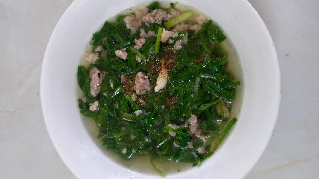 Canh cải xanh thịt băm