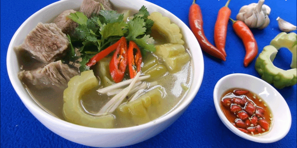 Canh khổ qua nhồi thịt bò