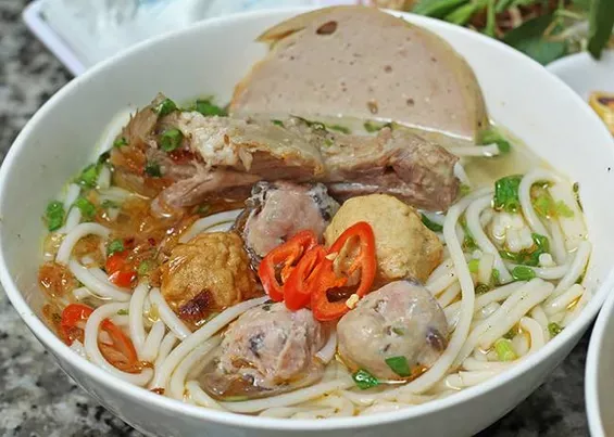 Món Bún sườn mọc