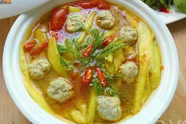 Canh chua chả cá lóc