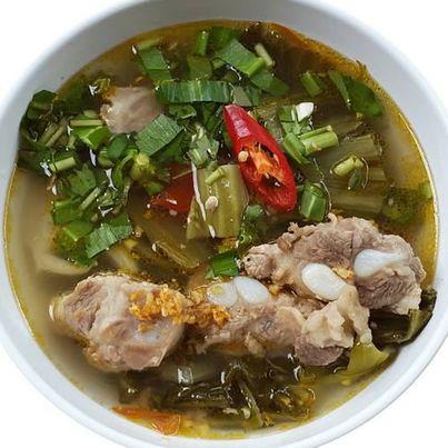 Canh sườn dưa cải