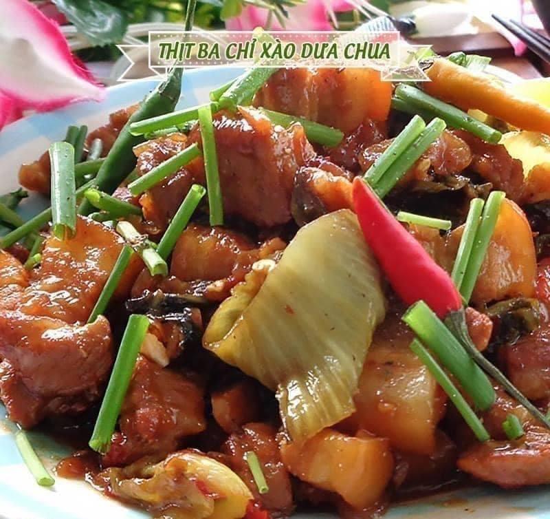 Ba chỉ xào dưa chua