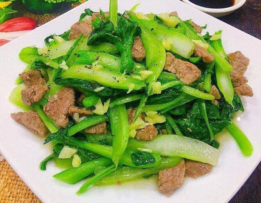 Cải xào thịt bò