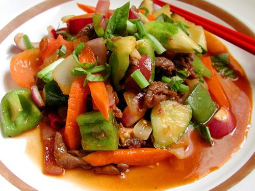 Thịt bò xào cay mới 