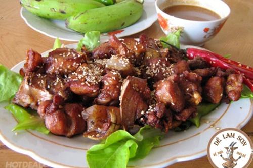 Lợn rừng cháy tỏi