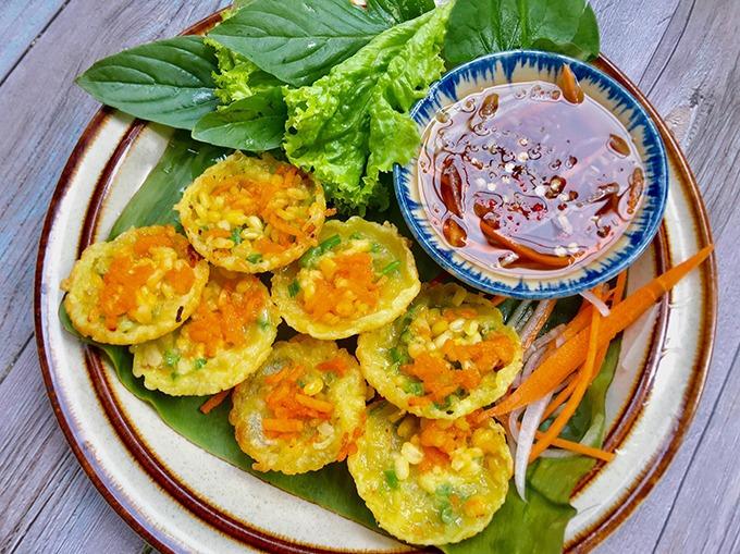 Bánh khọt chay.