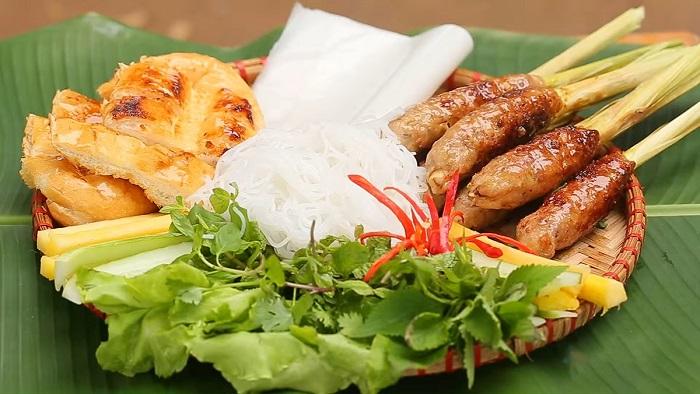 Bún cuộn nem lụi