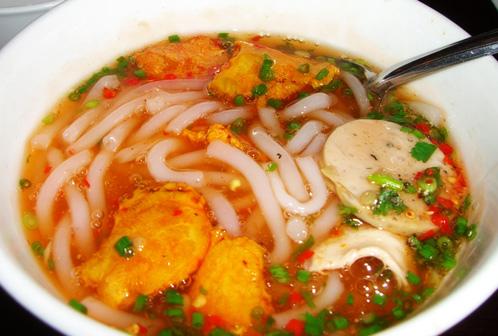 Bánh canh ghẹ.