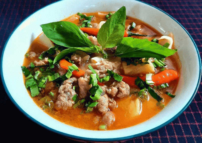 Canh gân bò