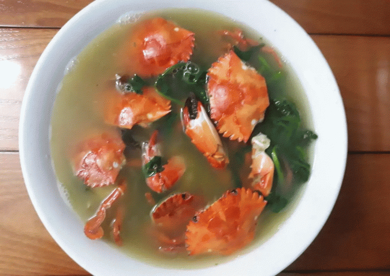 Canh rau muống cua đá