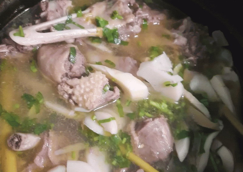 Canh măng nấu vịt