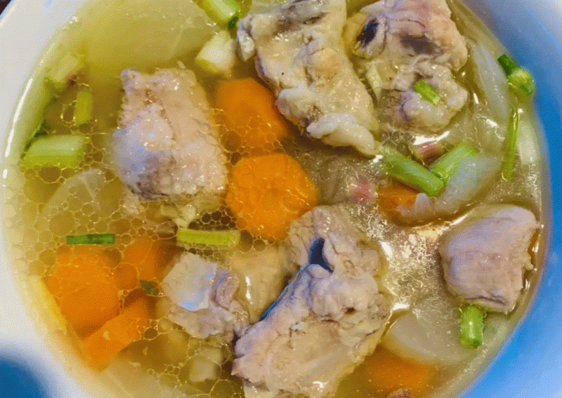 Canh sườn rau củ