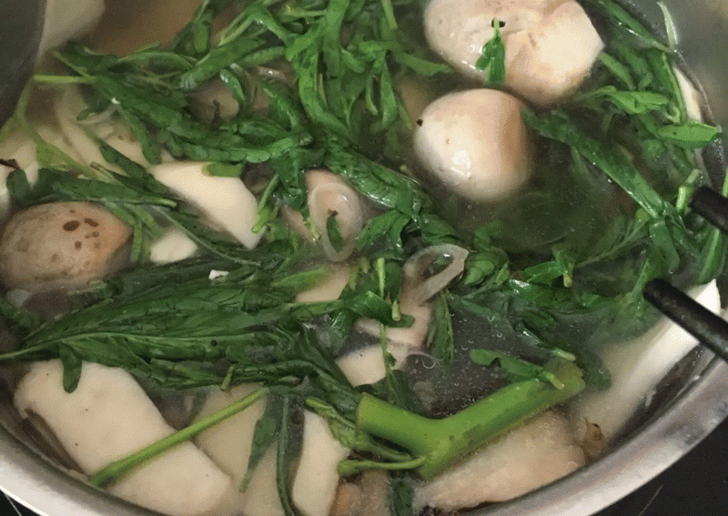 Canh nấm rơm