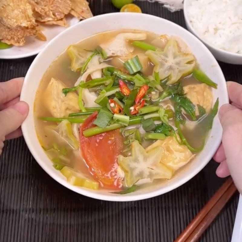 Canh chua khế chay