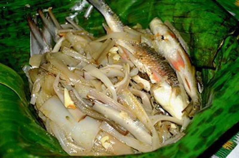 Măng rừng kho cá suối