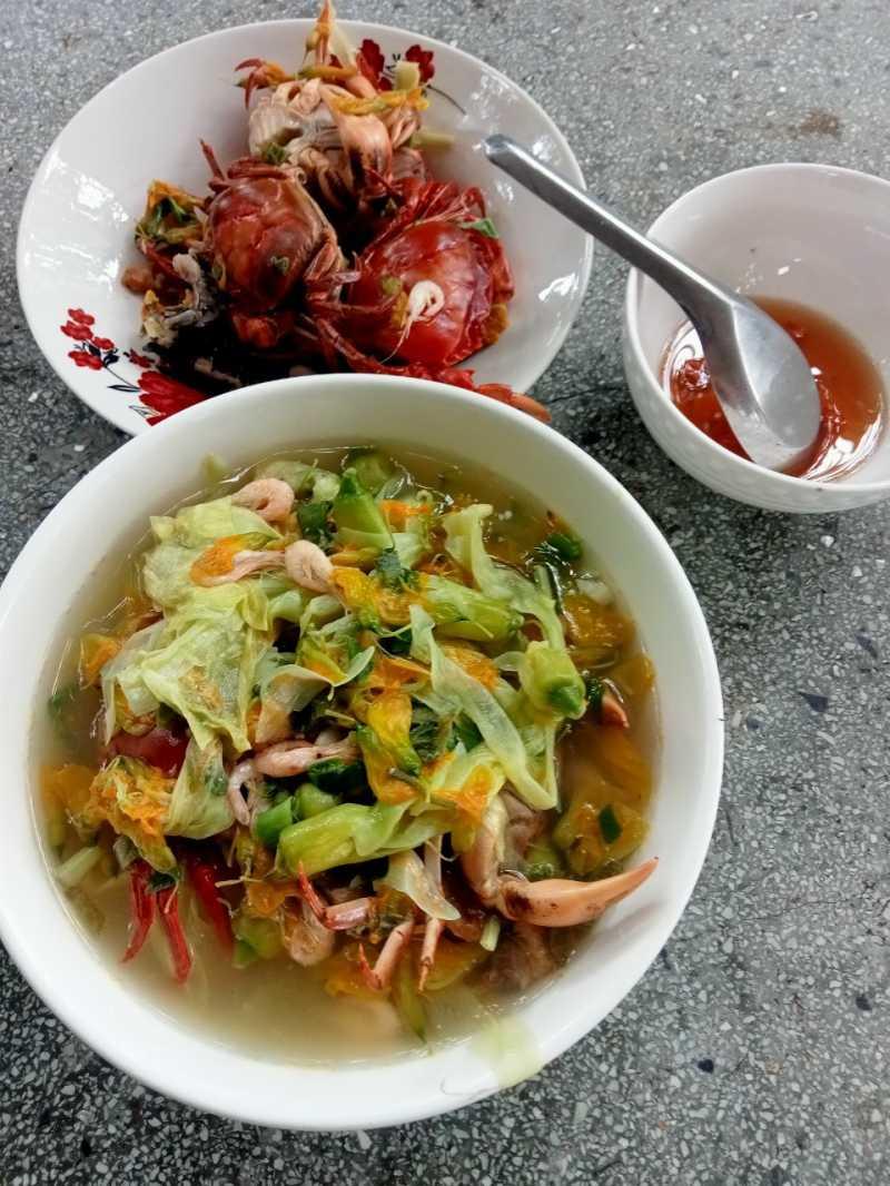 Canh chua cua đồng 