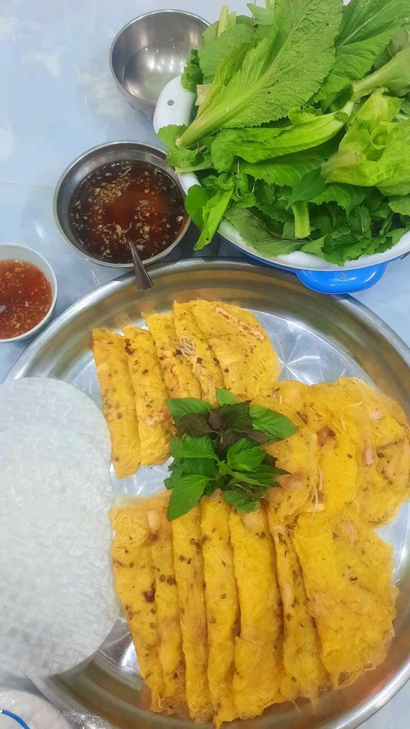 Bánh xèo miền trung 