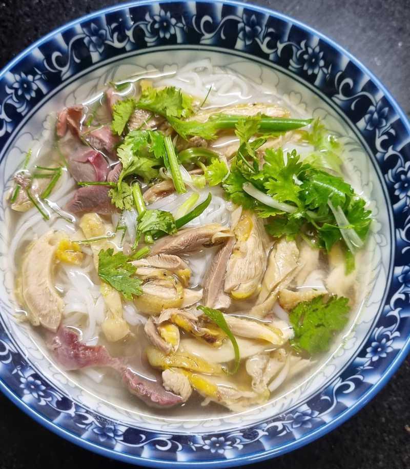 Phở gà