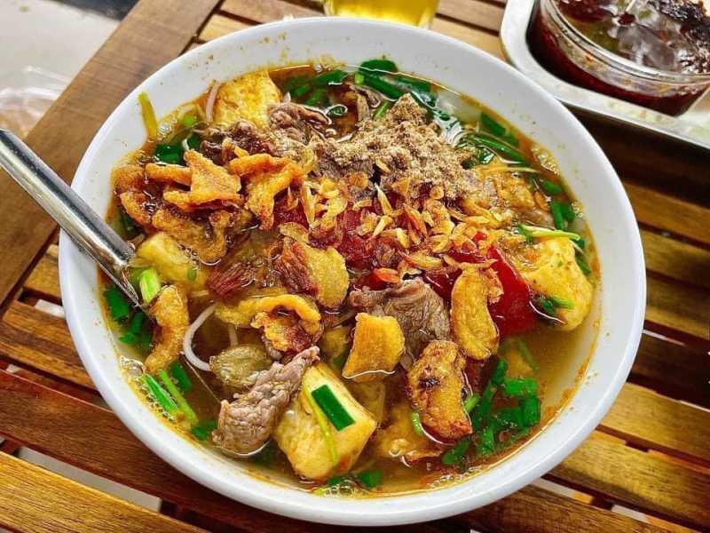 Bún riêu cua tóp mỡ