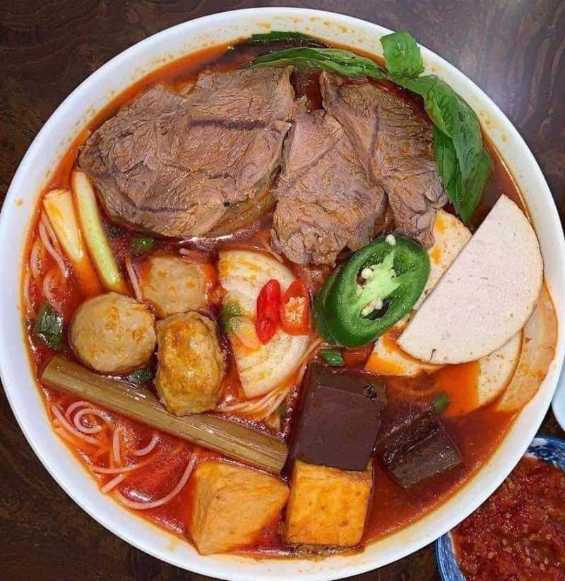 Bún bò 