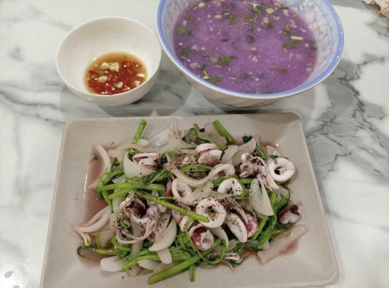 Mực xào 