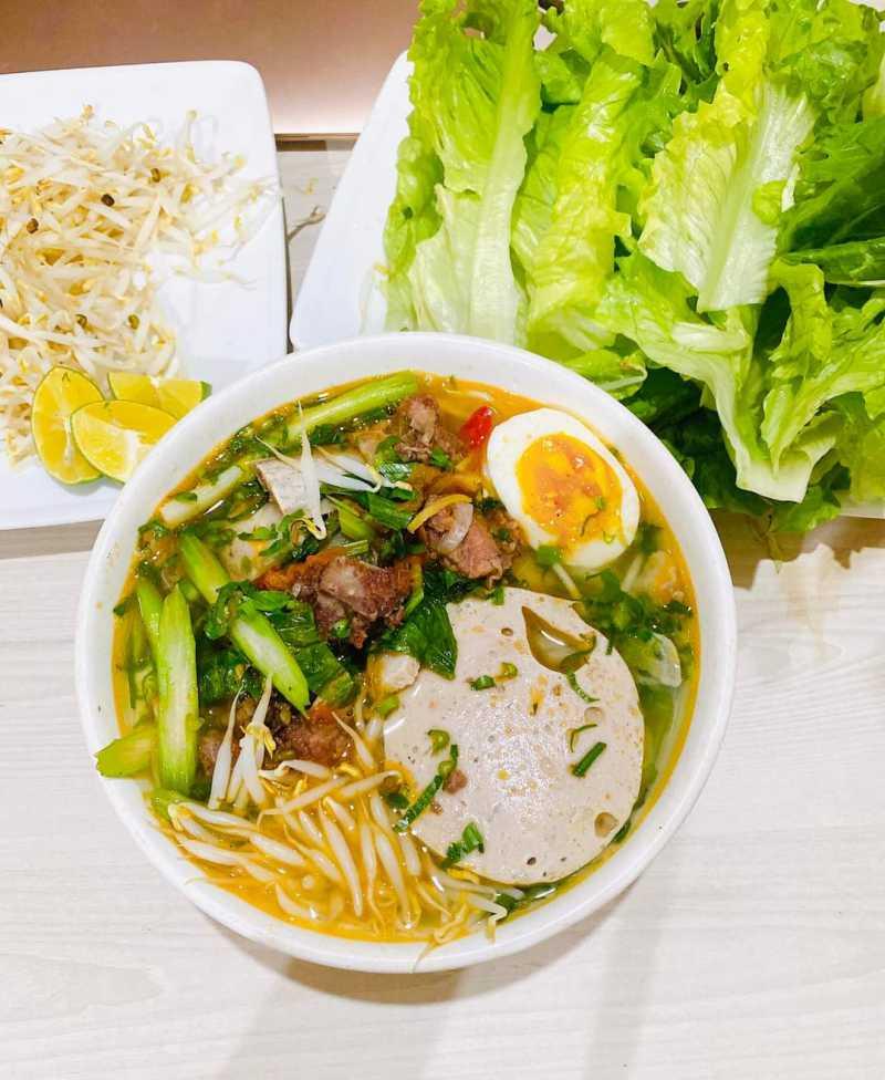 Bún bò 