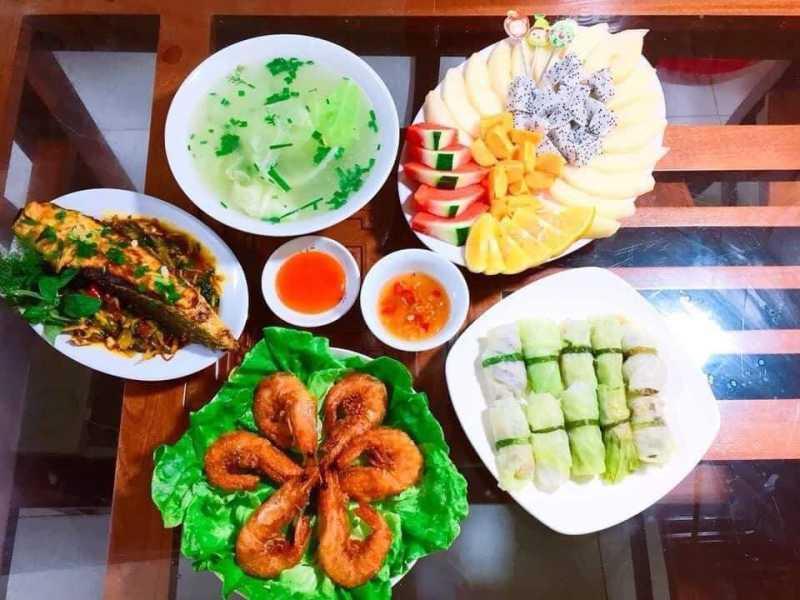 Ca thu sốt cà chua