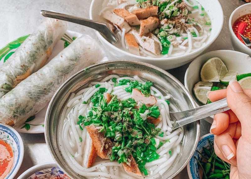 Bánh canh chả cá