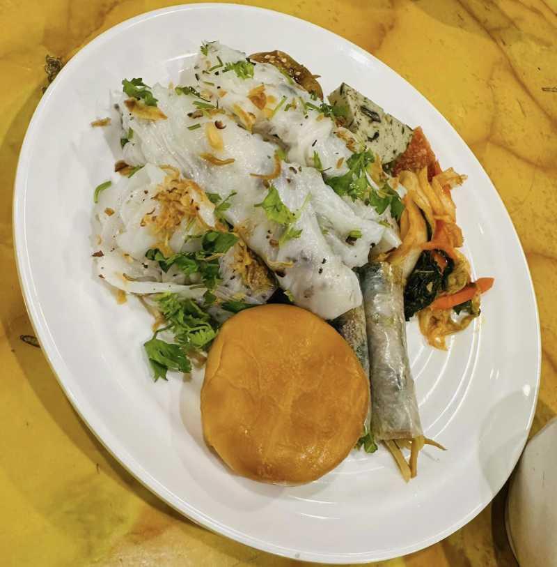 Bánh cuốn nóng