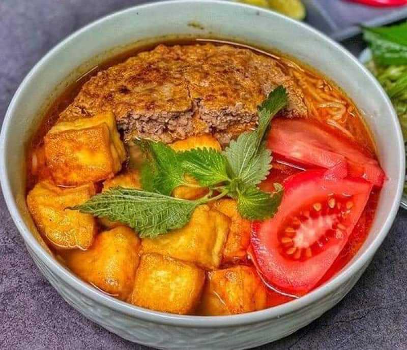 Bún riêu cua thịt bò 