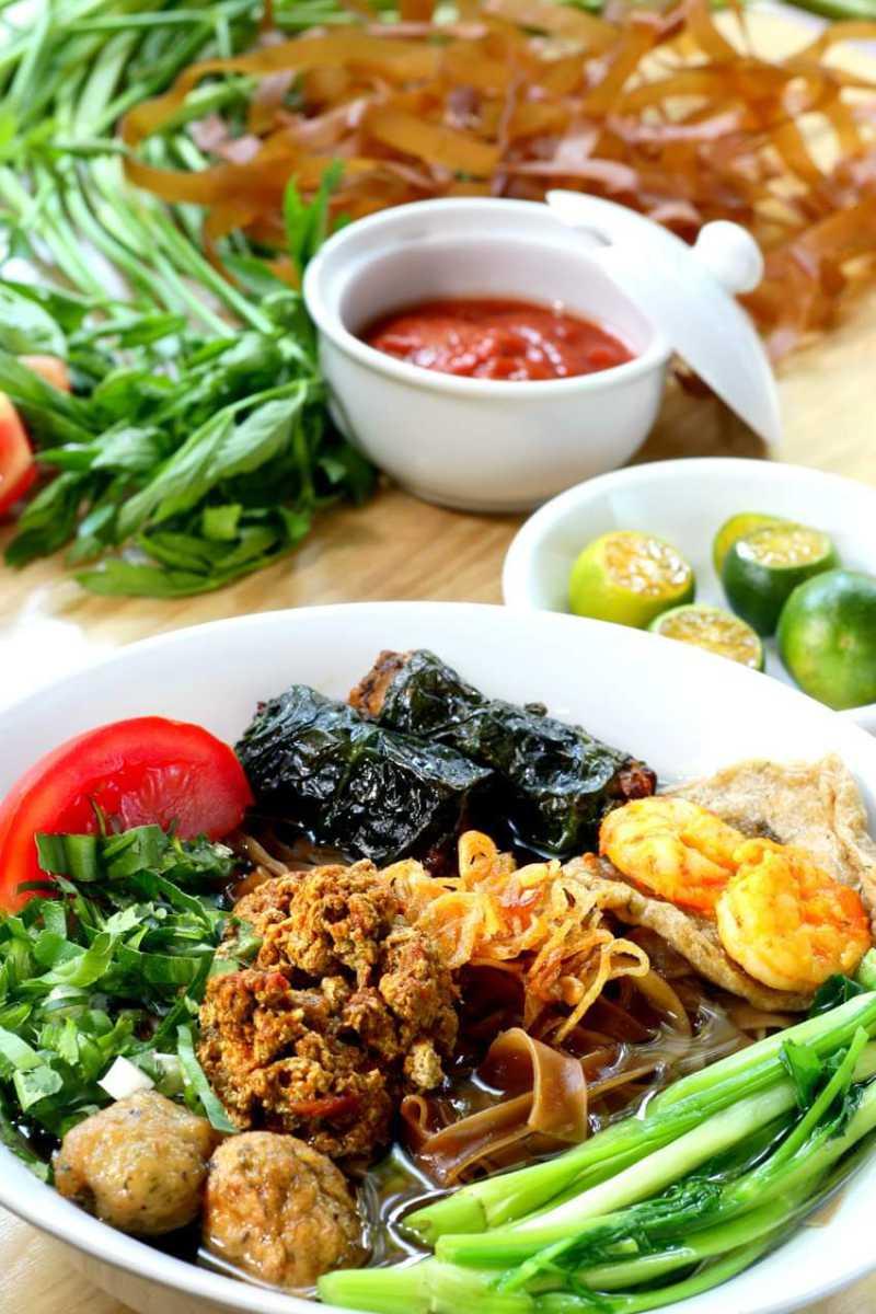 Bánh đa cua Hải Phòng