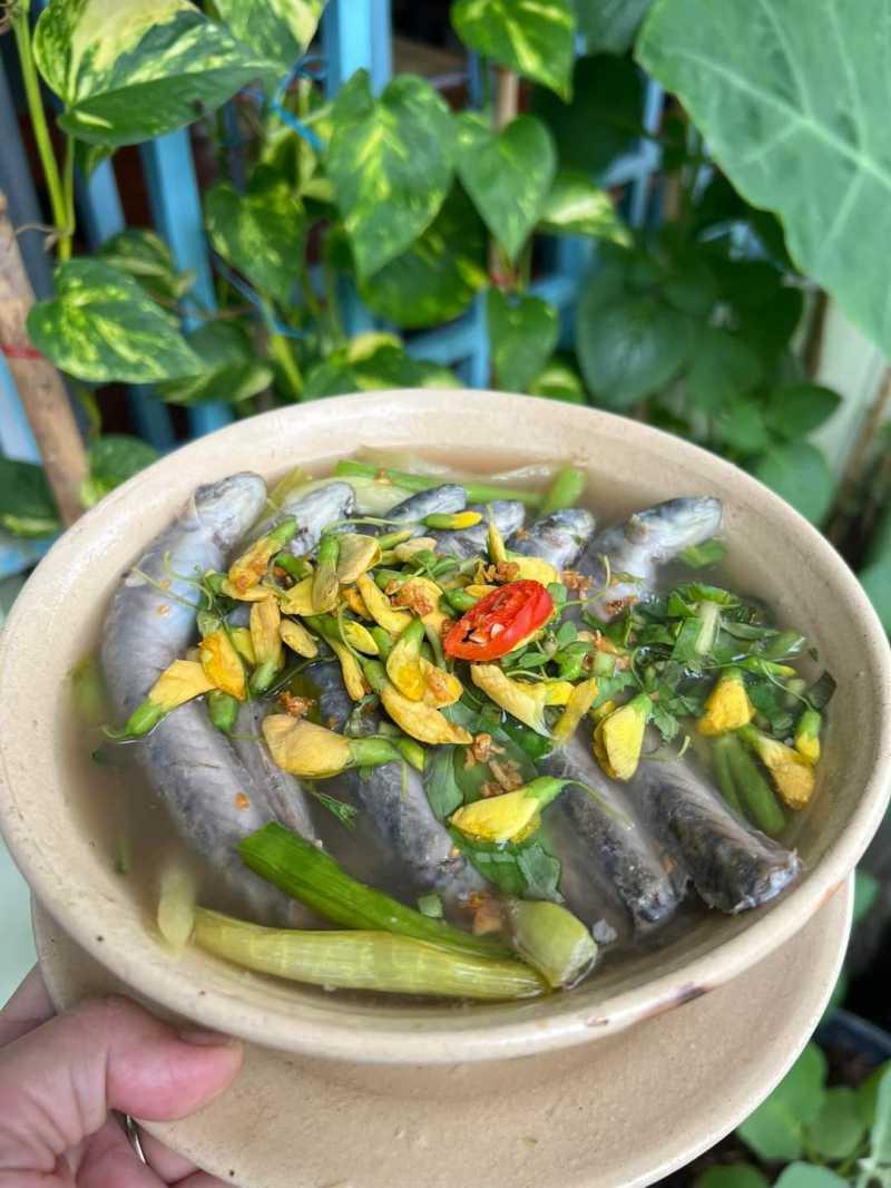 Canh chua cá linh bông điên điển 