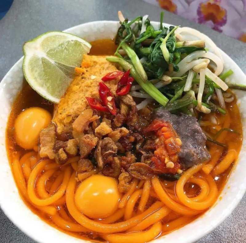 Bánh canh cua, thịt nạc