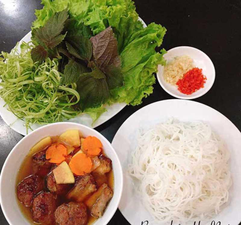 Bún chả