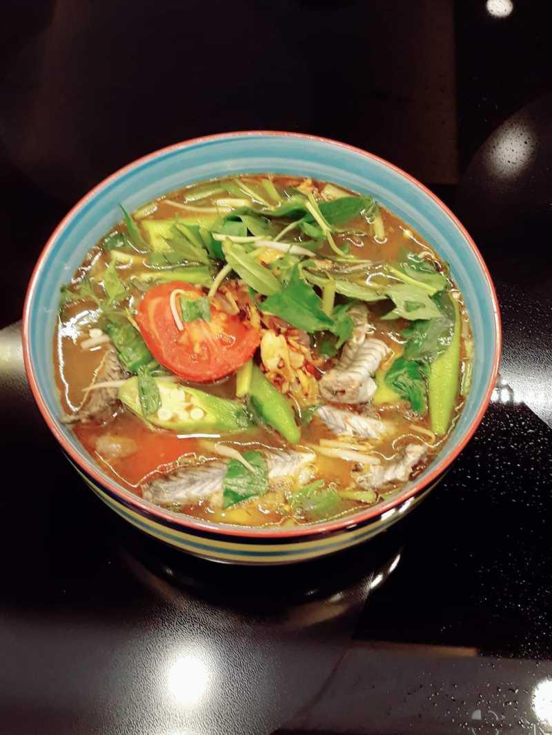 Canh chua cá kèo miền tây 