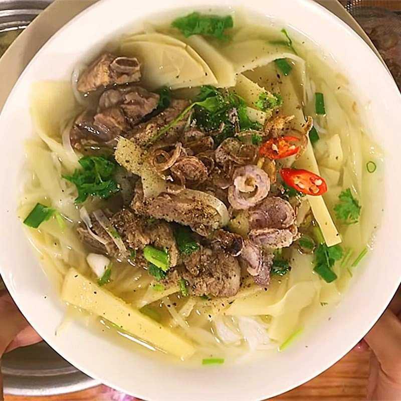 Bún măng sườn 